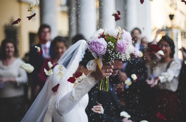 Bride Run Away From The Wedding Destination In Dreams